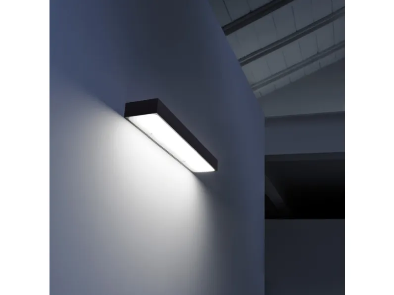 Lampada da parete in metallo di Davide Groppi