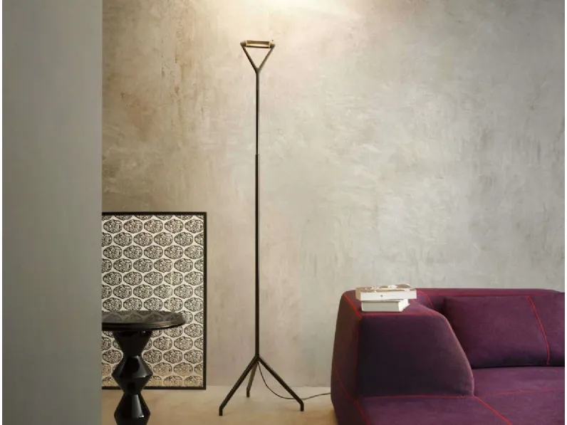 Lampada da terra con stelo telescopico in alluminio Lola di Luceplan