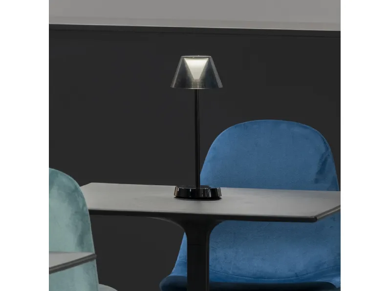Lampada da tavolo Lolita da esterno ricaricabile senza filo di Ideal Lux