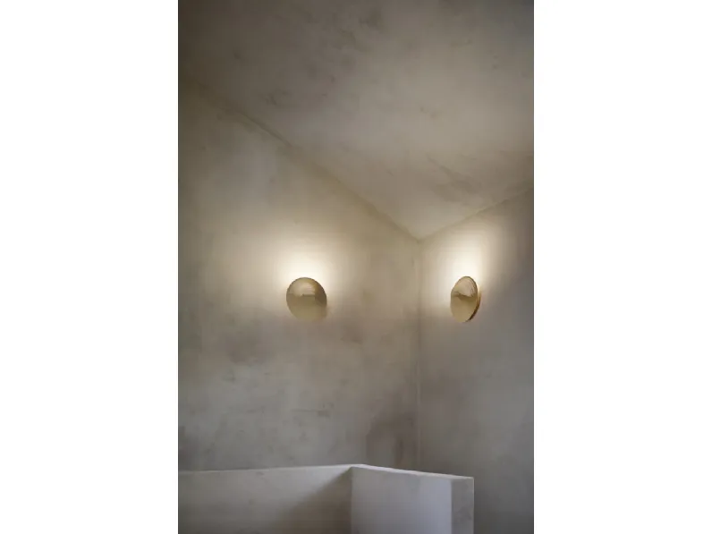 Lampada da parete Illan di Luceplan