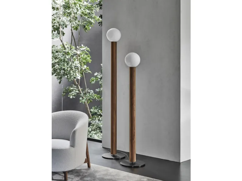 Lampada da terra Lum di Porada