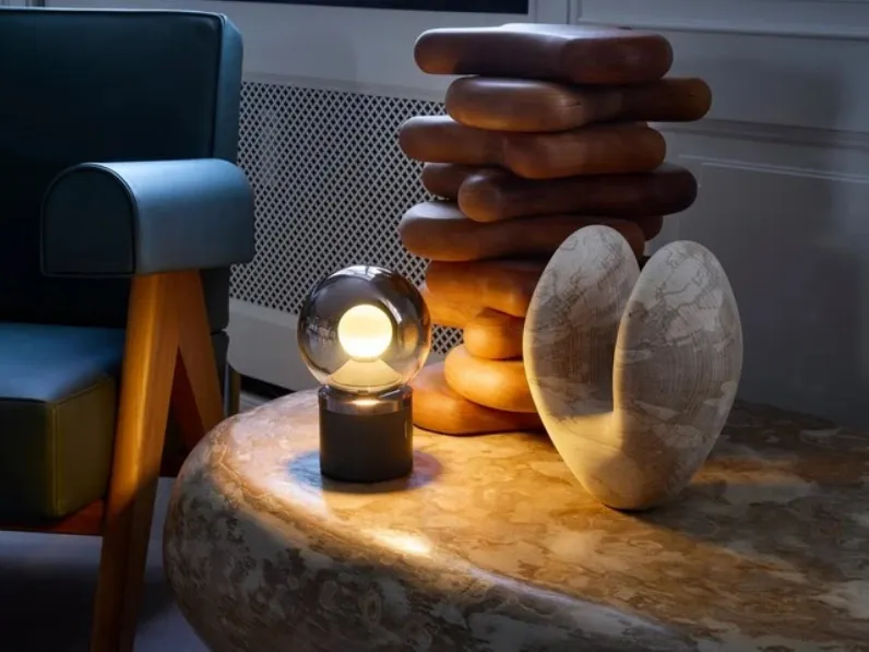 Lampada da tavolo Luna Pura di Occhio