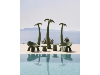 La lampada Malibu Outdoor di Qeeboo definisce spazi esterni con eleganza.