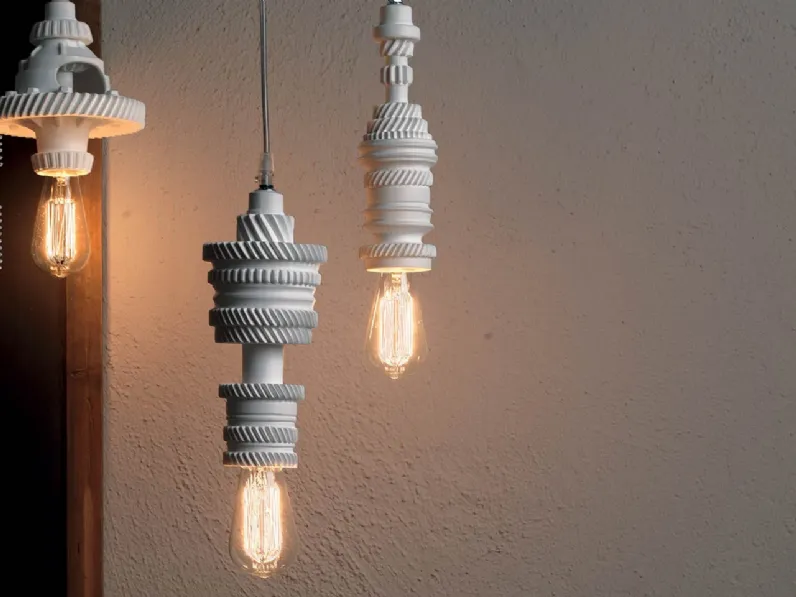 Lampada a sospensione in ceramica bianca Mek di Karman