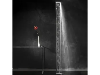 Lampada da parete in cristallo acrilico di Vesta. Design elegante, 50 cm.