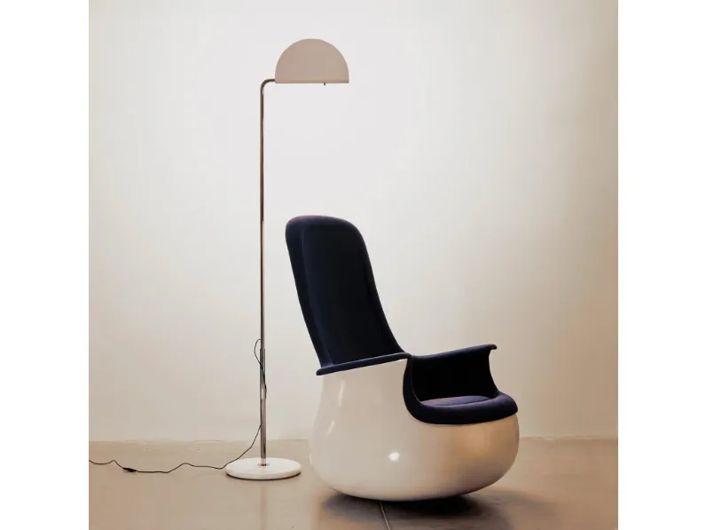 Lampada da terra Mezzaluna di Dcw