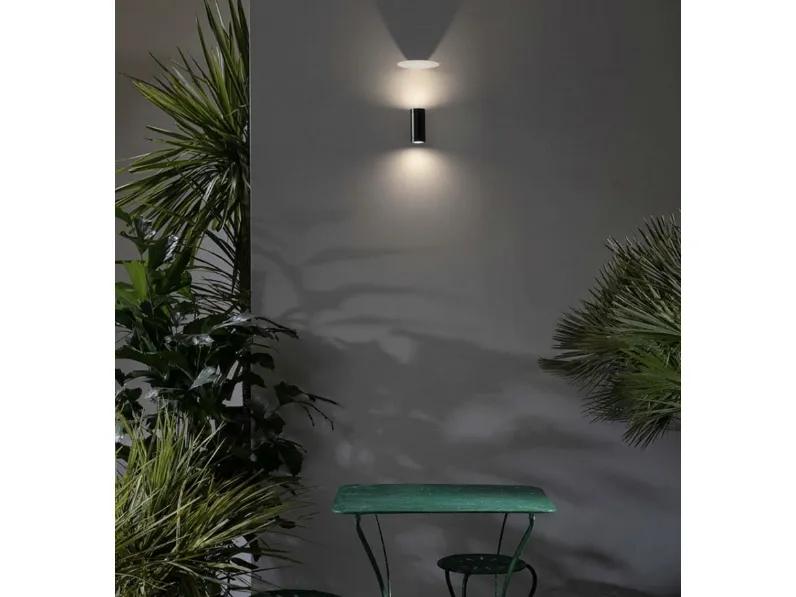 Lampada da parete in metallo Movida di Karman