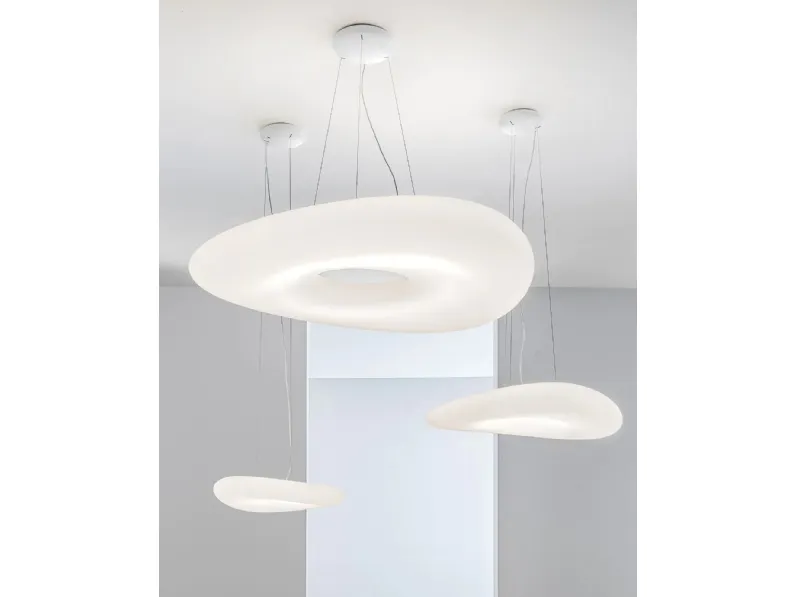 Lampada a sospensione Mr Magoo in polietilene di Stilnovo