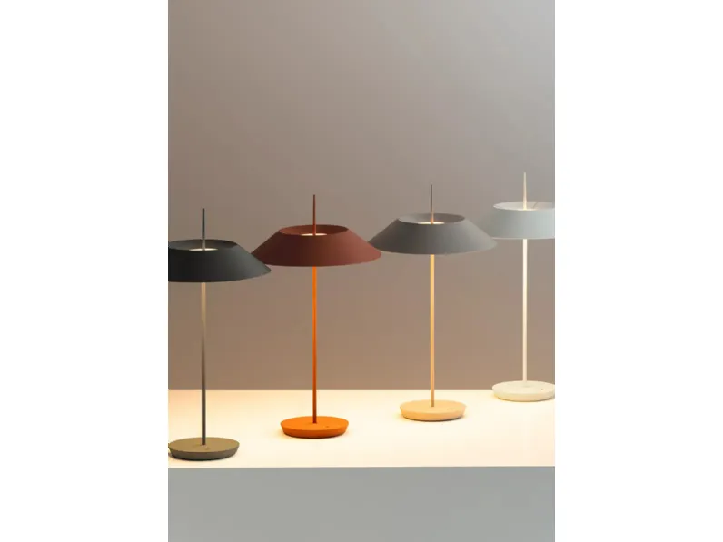 Lampada Myfair da tavolo di Vibia