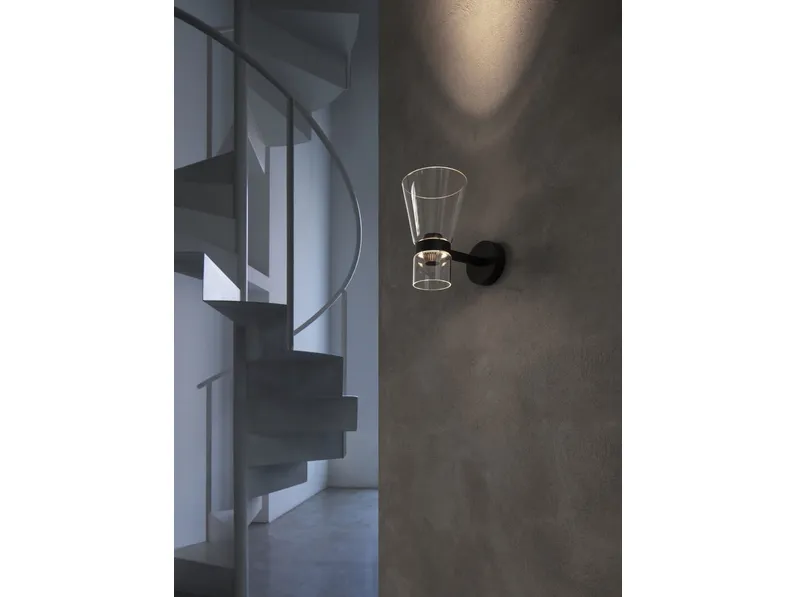 Lampada Nocturne Wall Cone di Flos