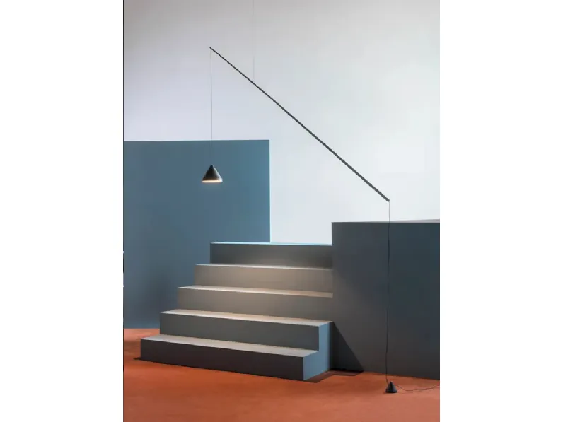 Lampada da terra North di Vibia