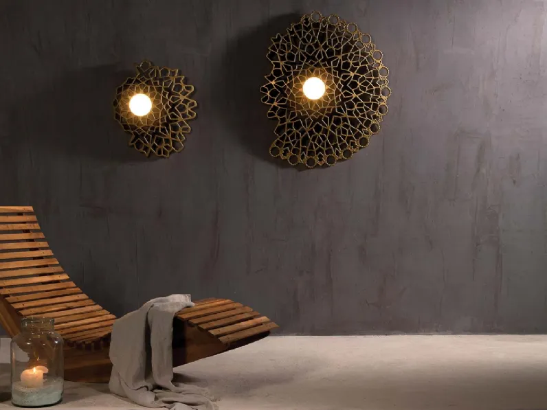 Lampada da parete di design Notredame di Karman