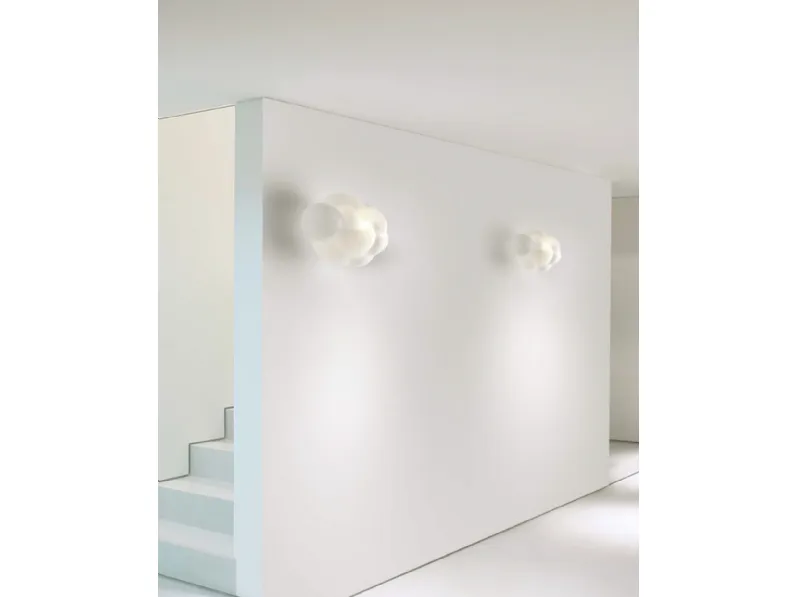 Lampada da parete di design Nuvola di Cattaneo