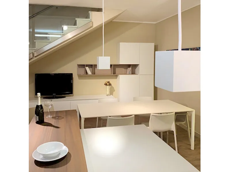 Lampada a sospensione in alluminio Oki di Team Italia