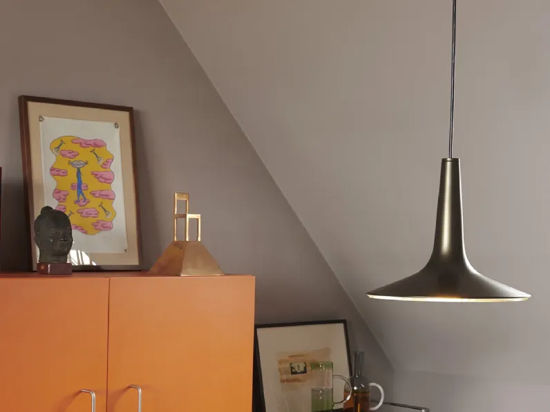 Lampada a sospensione in metallo tornito Kin di Oluce