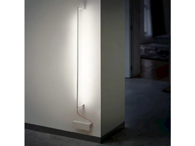 Lampada da terra in metallo Overlap Orientabile di Team Italia