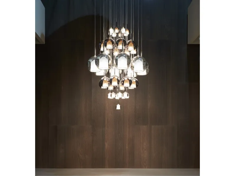 Lampada a sospensione composta da sfere di vetro di dimensioni diverse Glo di Pentalight