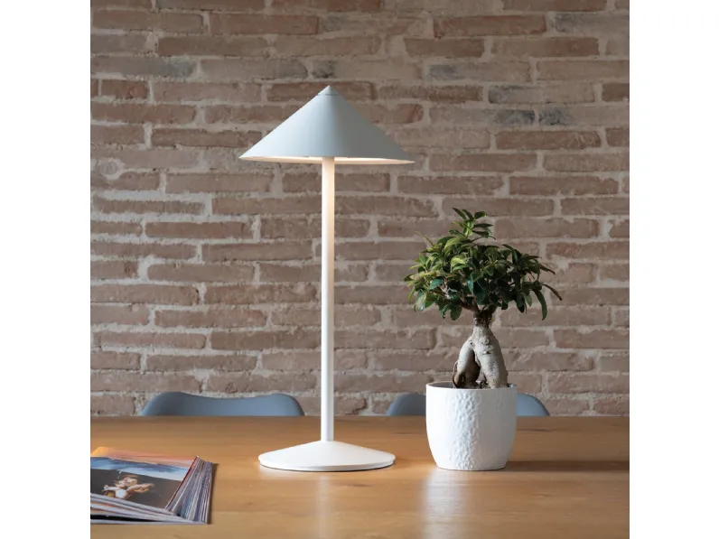 Lampada Pina L da tavolo di Zafferano