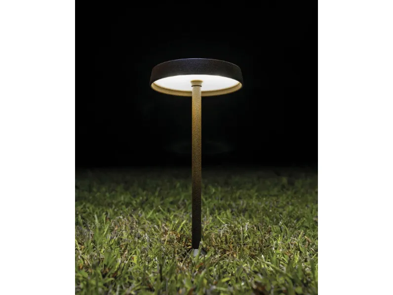 Lampada outdoor Pistillo di Linea Light