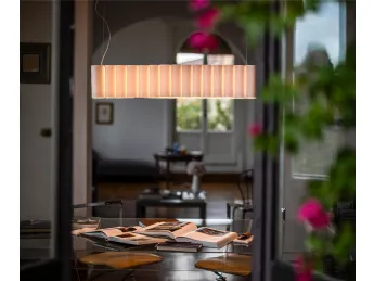 Lampade a sospensione in carta Pli di Foscarini, per illuminare con stile e originalità ogni ambient