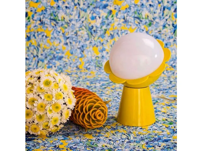 Lampada da tavolo Daisy di Qeeboo