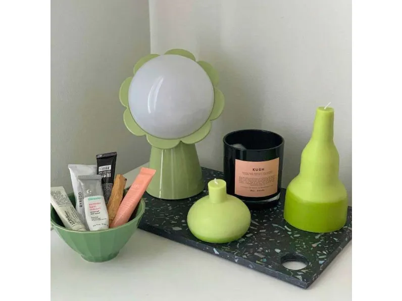 Lampada da tavolo Daisy di Qeeboo