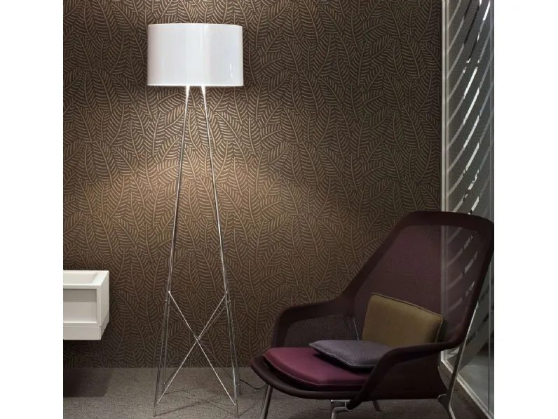 Lampada da terra a luce diffusa in acciaio e alluminio Ray Floor di Flos