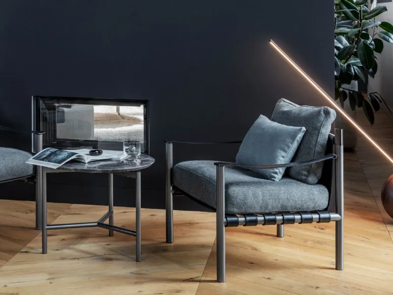 Lampada da terra Rugiada con base sferica in legno massello di Natevo