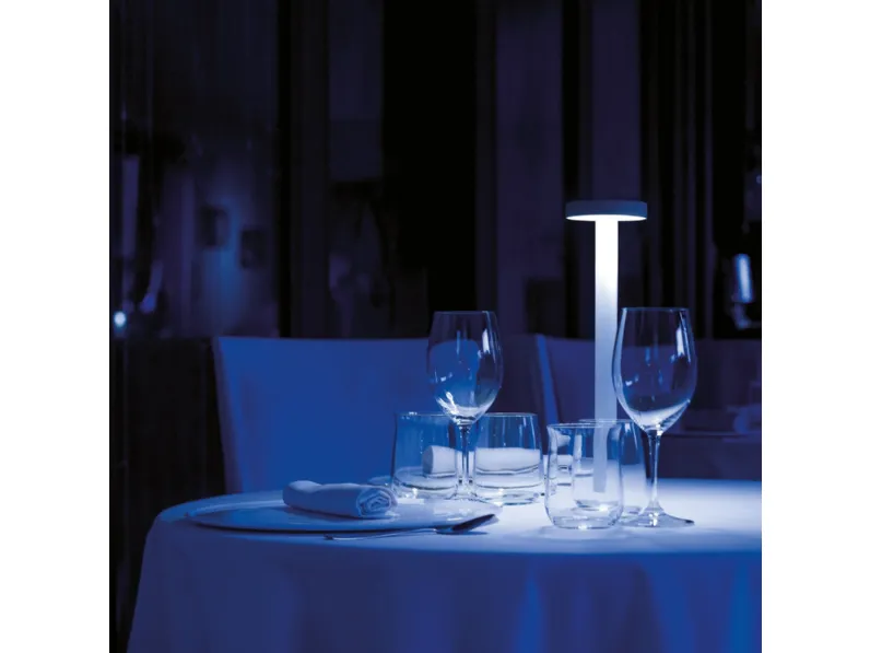 Lampada da tavolo TeTaTeT in metallo e metacrilato di Davide Groppi