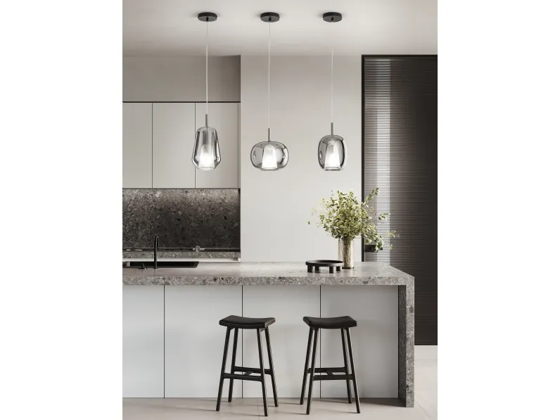 Lampada a sospensione Thelma in vetro soffiato di Ondaluce