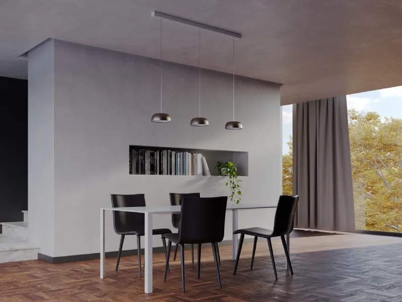 Lampada a sospensione in alluminio Tia di Lumina