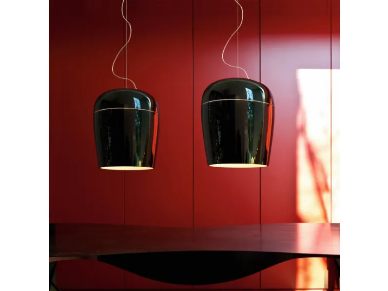 Lampada a sospensione in vetro verniciato Tiara di Prandina