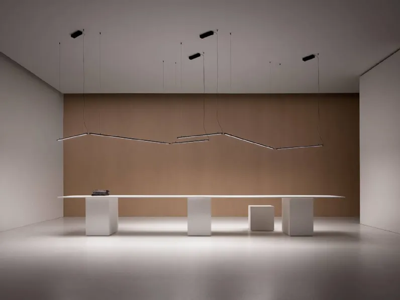 Lampada a sospensione Traccia di Vesoi