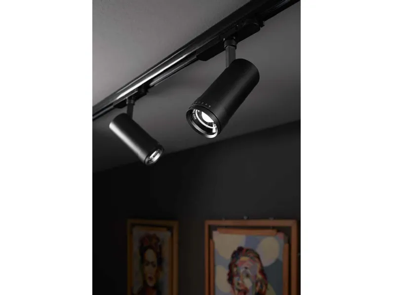 Lampada da parete Track Rail di FAN Europe