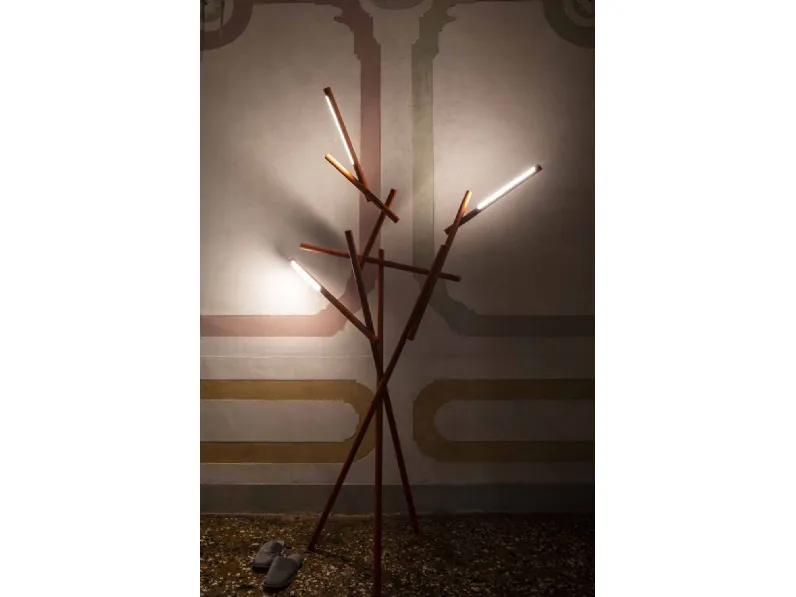 Lampada da terra Tuareg di Foscarini