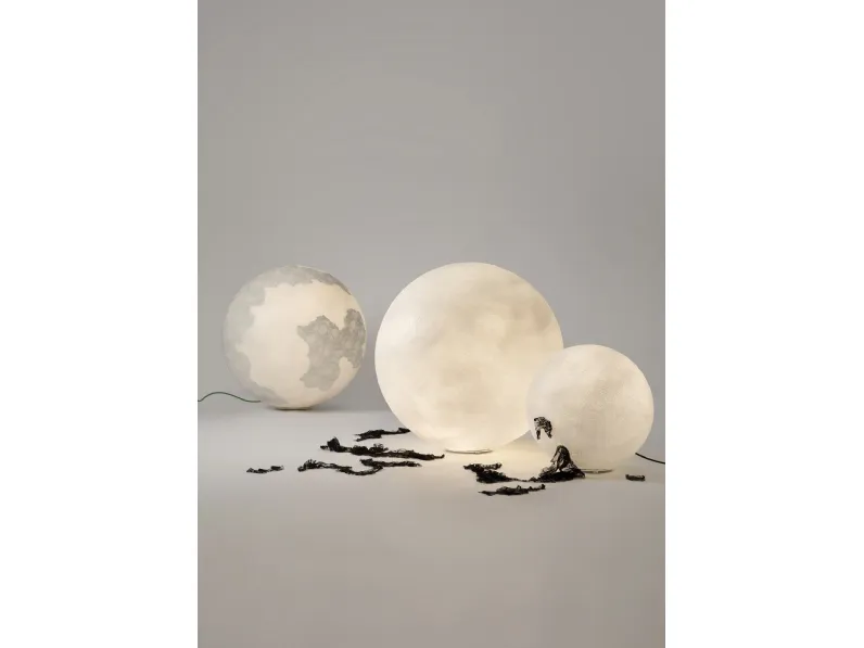Lampada da terra in vetroresina Ululì Ululà di Karman