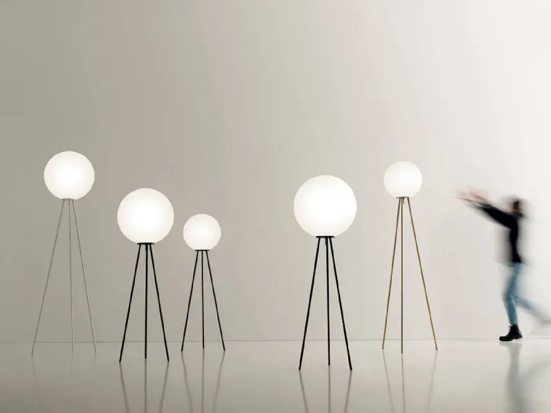 Lampada da terra in vetro soffiato e acciaio Pallatre di Vesoi