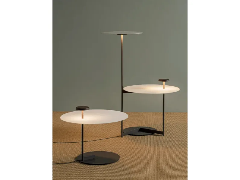 Lampada da terra Flat di Vibia