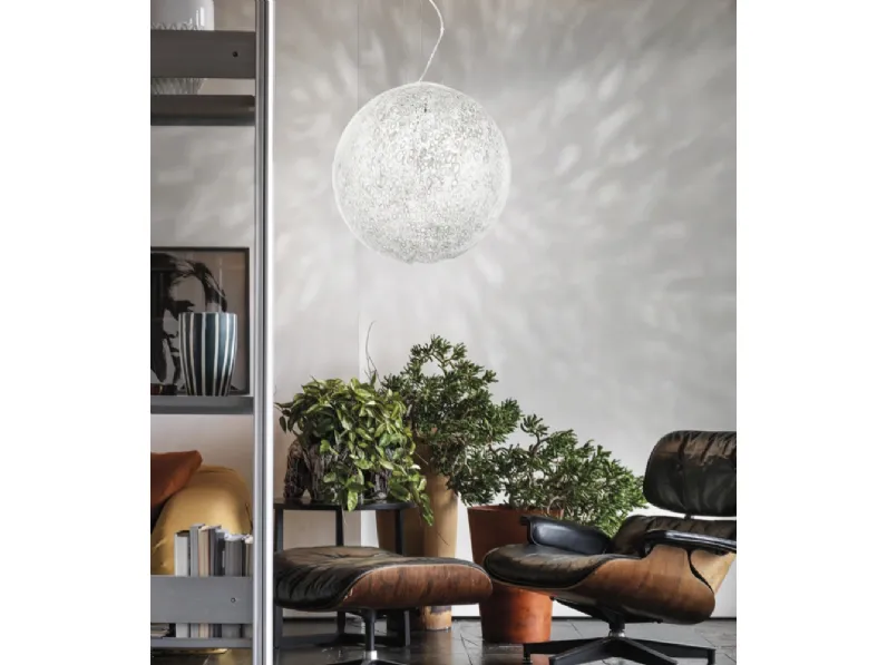 Lampada sferica a sospensione in vetro realizzata con la tradizionale tecnica delle murrine Rina di Vistosi