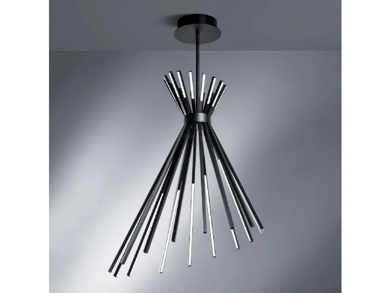 Lampada a sospensione formata da barrette luminose Tipi di Vivida International