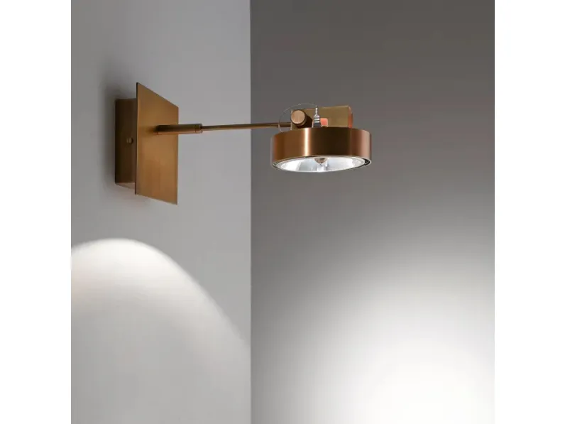 Lampada da parete in ottone brunito Work Light MA 01 di Laura Meroni