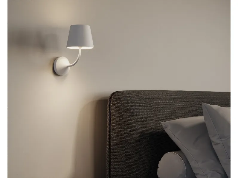 Lampada da parete Poldina di Zafferano