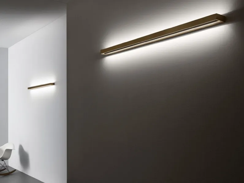 Lampada da parete Zero Line di Panzeri