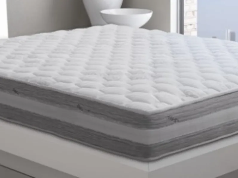 Materasso matrimoniale a molle insacchettate Granbenessere di Simam