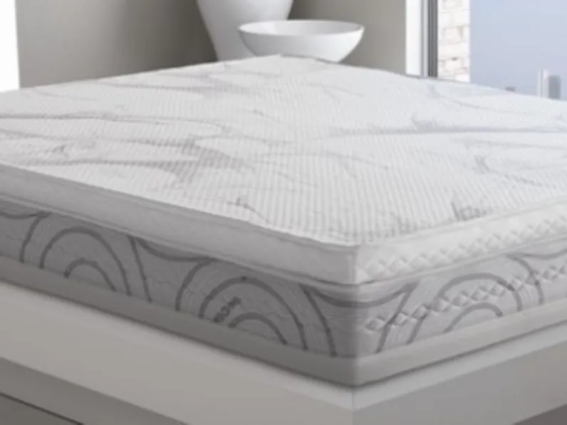 Materasso matrimoniale a molle insacchettate Grantopper di Simam