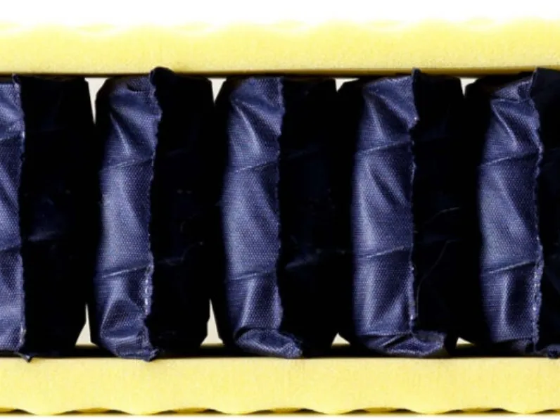 Materasso a supporto medio a molle insacchettate Maxim di Dolcenotte