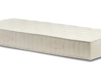 Il materasso Mille Brentaflex offre un sostegno ergonomico personalizzato per un riposo ottimale.