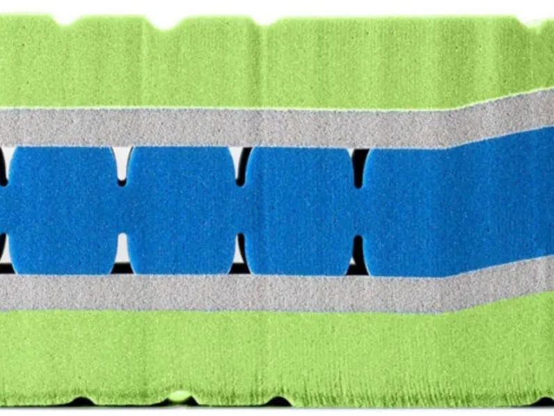 Materasso a supporto medio in memory foam Mistral di Dolcenotte