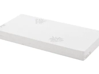 Il materasso Baby Aloe Elast-Tec di Sogno Veneto offre un supporto ergonomico e traspirante per il b