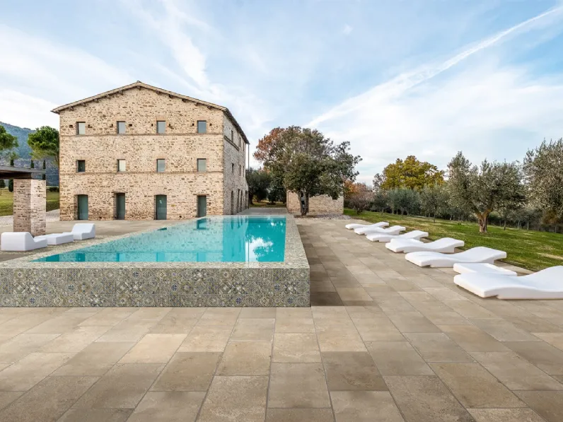 Piastrelle in gres porcellanato effetto pietra adatte anche per uso esterno Mediterranea di Tagina